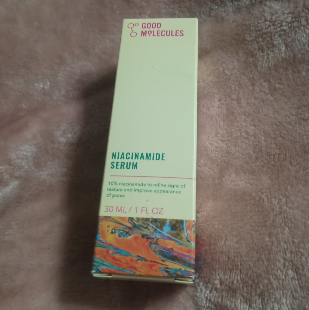 Good Molecules Niacinamide Serum